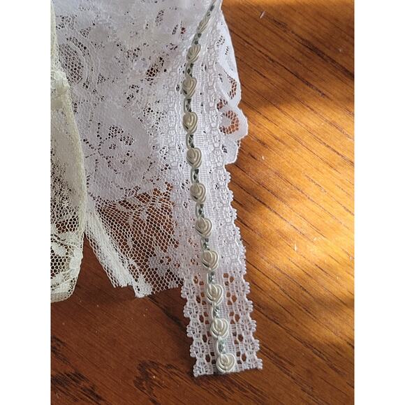 Lot of 27 Yards Assorted White Floral Lace Junk Journal Scrap booking Arts Craft - Picture 5 of 11